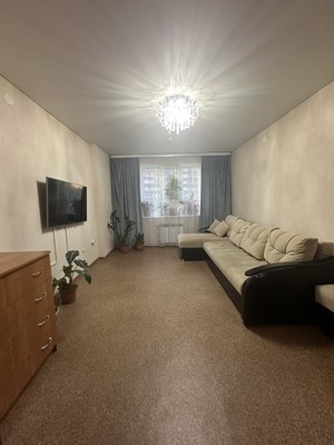 Продам трехкомнатную (3-комн.) квартиру, Айрата Арсланова ул, 13, Казань г