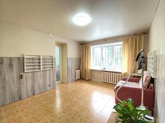 Сдам двухкомнатную (2-комн.) квартиру, Луначарского ул, 90, Пермь г