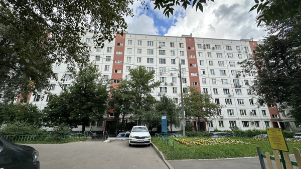 Продам двухкомнатную (2-комн.) квартиру, Марии Поливановой ул, 6, Москва г