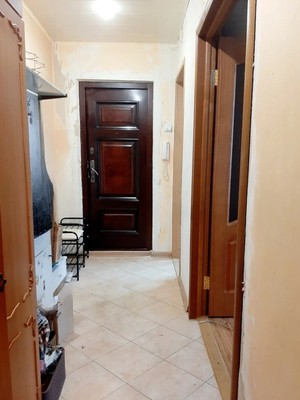 Продам трехкомнатную (3-комн.) квартиру, Рыленкова ул, 65к2, Смоленск г
