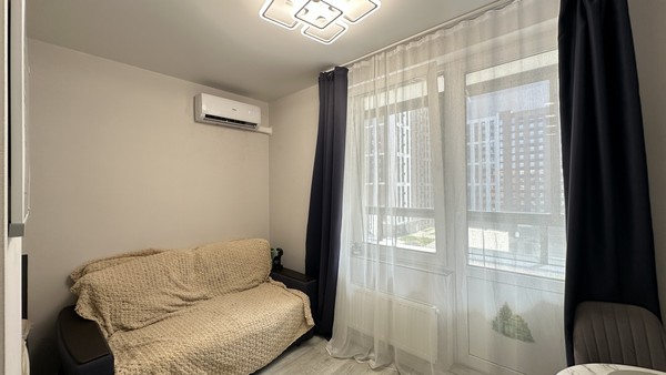 Продам однокомнатную (1-комн.) квартиру, Куприна пр-кт, 38к2, Сосенское п