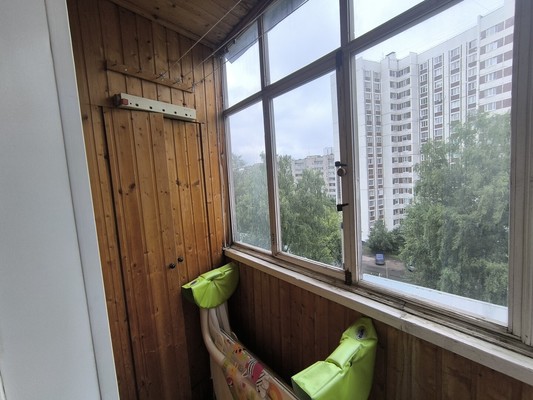 Продам однокомнатную (1-комн.) квартиру, Суворова ул, 16А, Королев г
