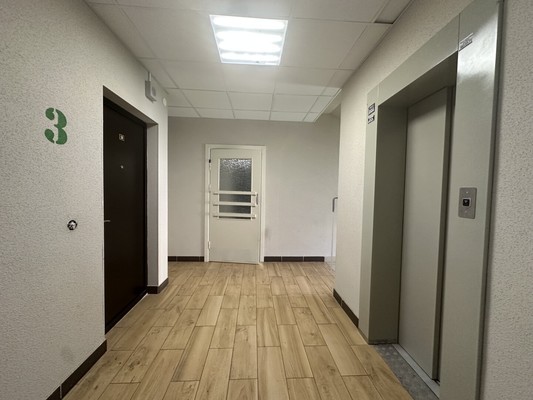 Продам однокомнатную (1-комн.) квартиру, Тихвинская (Сертолово-2 мкр.) ул, 6к2, Сертолово г