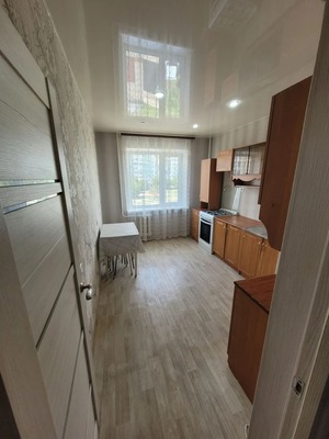 Продам двухкомнатную (2-комн.) квартиру, 1-й Новый пер, 16к3, Таганрог г