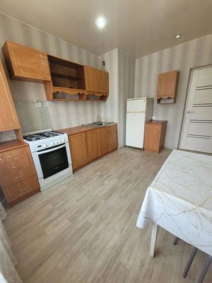 Продам двухкомнатную (2-комн.) квартиру, 1-й Новый пер, 16к3, Таганрог г