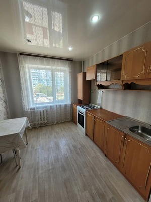 Продам двухкомнатную (2-комн.) квартиру, 1-й Новый пер, 16к3, Таганрог г