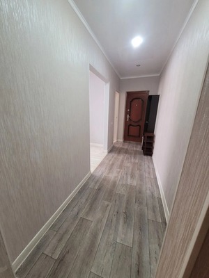 Продам двухкомнатную (2-комн.) квартиру, 1-й Новый пер, 16к3, Таганрог г