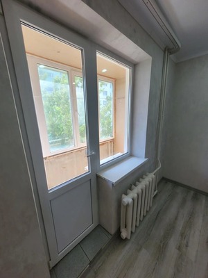 Продам двухкомнатную (2-комн.) квартиру, 1-й Новый пер, 16к3, Таганрог г