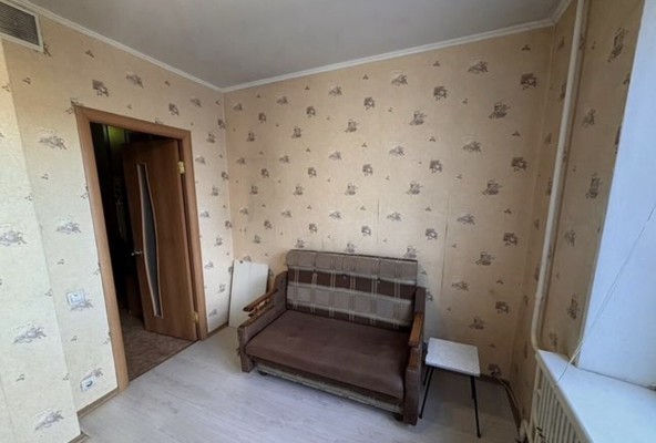 Продам однокомнатную (1-комн.) квартиру, Фосфоритная ул, 17, Брянск г