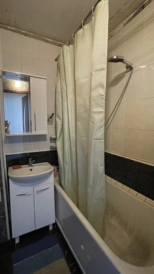 Продам однокомнатную (1-комн.) квартиру, Лётчика Пилютова ул, 36, Санкт-Петербург г
