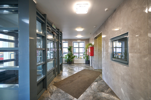 Продам трехкомнатную (3-комн.) квартиру, Герасима Курина ул, 26, Москва г