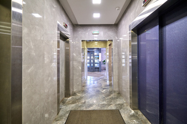Продам трехкомнатную (3-комн.) квартиру, Герасима Курина ул, 26, Москва г