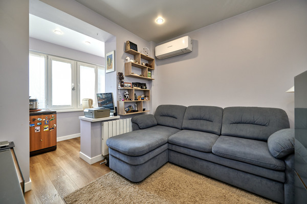 Продам трехкомнатную (3-комн.) квартиру, Герасима Курина ул, 26, Москва г