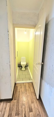 Продам двухкомнатную (2-комн.) квартиру, им. Генерала Трошева Г.Н. ул, 33, Краснодар г