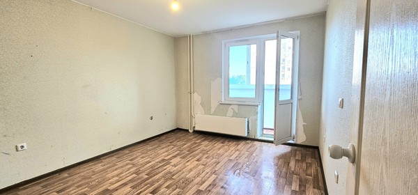 Продам двухкомнатную (2-комн.) квартиру, им. Генерала Трошева Г.Н. ул, 33, Краснодар г