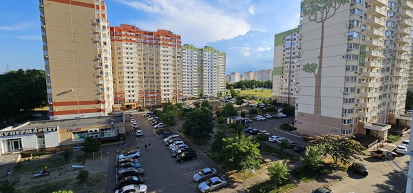 Продам двухкомнатную (2-комн.) квартиру, им. Генерала Трошева Г.Н. ул, 33, Краснодар г