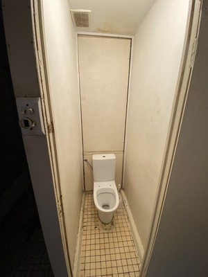 Продам комнату в 3-комн. квартире, Кировоградская ул, 4к1, Москва г