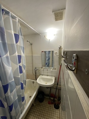 Продам комнату в 3-комн. квартире, Кировоградская ул, 4к1, Москва г