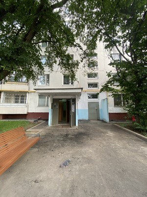 Продам комнату в 3-комн. квартире, Кировоградская ул, 4к1, Москва г