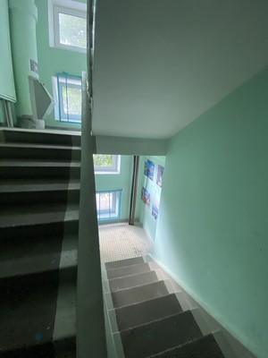 Продам комнату в 3-комн. квартире, Кировоградская ул, 4к1, Москва г