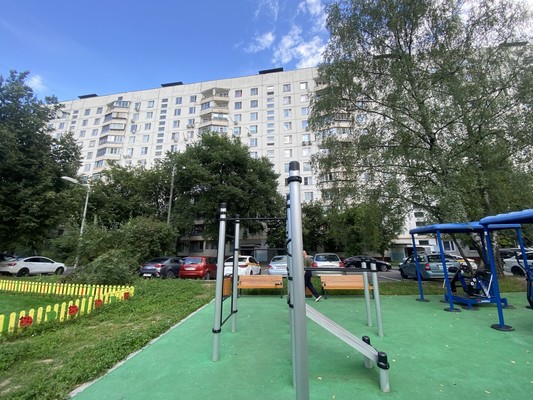 Продам комнату в 3-комн. квартире, Кировоградская ул, 4к1, Москва г