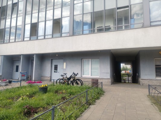 Продам однокомнатную (1-комн.) квартиру, Маршала Казакова ул, 70к1, Санкт-Петербург г