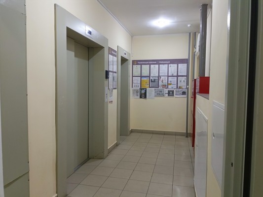 Продам трехкомнатную (3-комн.) квартиру, Лучистая (Солнечный мкр.) ул, 5, Раменское г