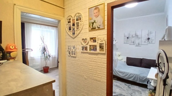 Продам трехкомнатную (3-комн.) квартиру, Техснабовский пер, 1, Хадыженск г