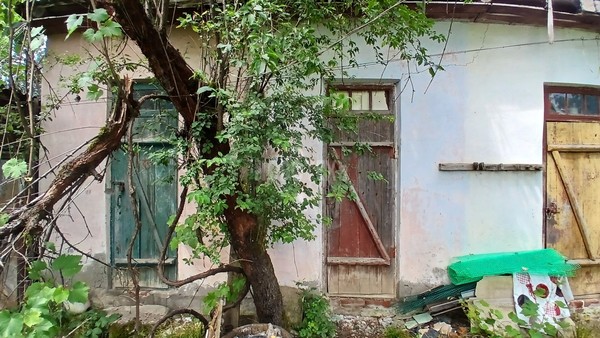 Продам трехкомнатную (3-комн.) квартиру, Техснабовский пер, 1, Хадыженск г