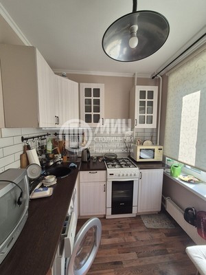 Продам двухкомнатную (2-комн.) квартиру, Чертановская ул, 41к1, Москва г