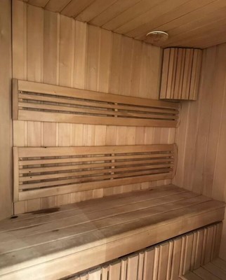 Продам трехкомнатную (3-комн.) квартиру, Комсомольская ул, 29, Ханты-Мансийск г