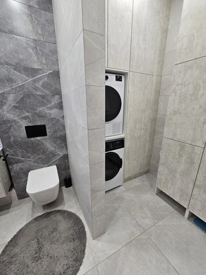 Продам трехкомнатную (3-комн.) квартиру, Комсомольская ул, 29, Ханты-Мансийск г
