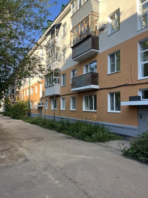 Продам двухкомнатную (2-комн.) квартиру, Докучаева ул, 11, Пенза г
