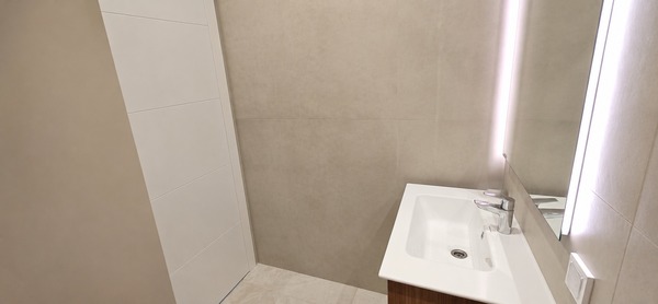 Продам трехкомнатную (3-комн.) квартиру, Ленинградское ш, 69к3, Москва г