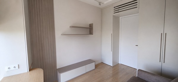Продам трехкомнатную (3-комн.) квартиру, Ленинградское ш, 69к3, Москва г