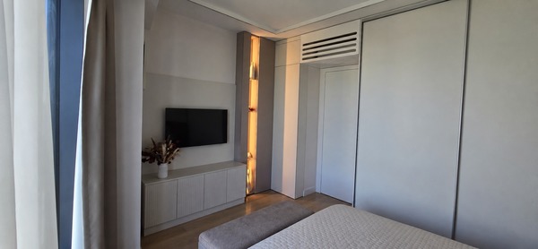 Продам трехкомнатную (3-комн.) квартиру, Ленинградское ш, 69к3, Москва г