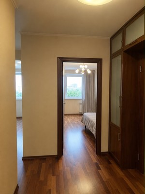 Продам двухкомнатную (2-комн.) квартиру, Никулинская ул, 6к3, Москва г