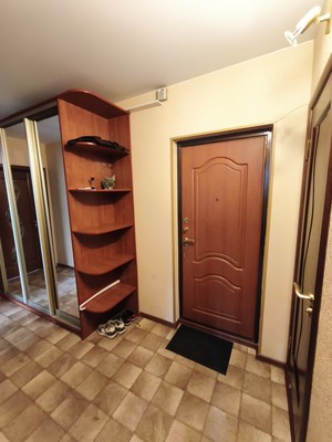Продам комнату в 2-комн. квартире, Чудновского ул, 5, Санкт-Петербург г