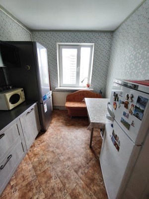 Продам комнату в 2-комн. квартире, Чудновского ул, 5, Санкт-Петербург г