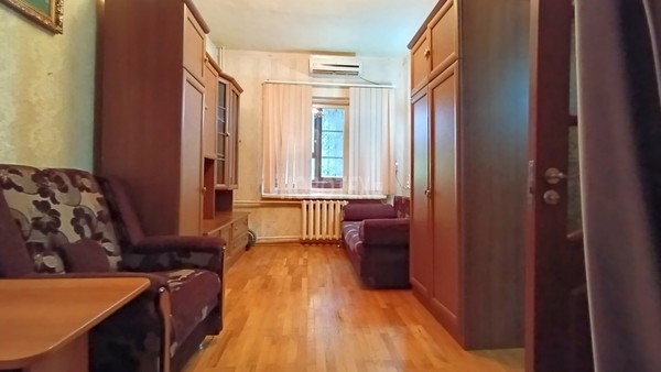 Продам однокомнатную (1-комн.) квартиру, Комарова ул, 52, Апшеронск г