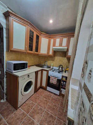 Продам однокомнатную (1-комн.) квартиру, Школьная ул, 3, Молодежное пгт