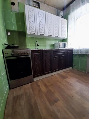 Продам однокомнатную (1-комн.) квартиру, Новозыбковская ул, 5, Брянск г