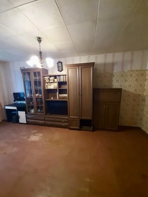 Продам однокомнатную (1-комн.) квартиру, Новозыбковская ул, 5, Брянск г