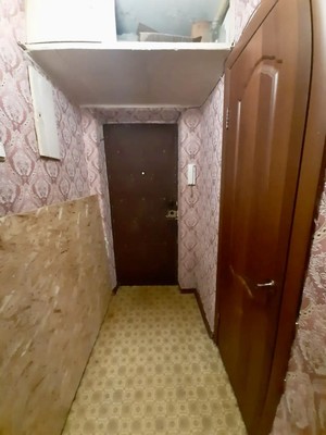 Продам однокомнатную (1-комн.) квартиру, Новозыбковская ул, 5, Брянск г