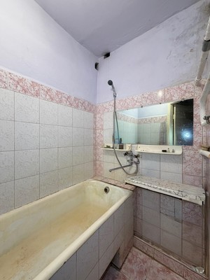 Продам двухкомнатную (2-комн.) квартиру, Шогенцукова пр-кт, 44, Нальчик г