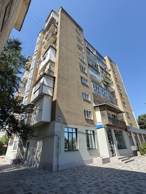 Продам двухкомнатную (2-комн.) квартиру, Шогенцукова пр-кт, 44, Нальчик г