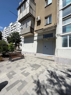 Продам двухкомнатную (2-комн.) квартиру, Шогенцукова пр-кт, 44, Нальчик г