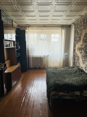 Продам двухкомнатную (2-комн.) квартиру, Ленинградский пр-кт, 103, Нижний Тагил г