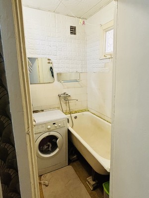 Продам двухкомнатную (2-комн.) квартиру, Ленинградский пр-кт, 103, Нижний Тагил г