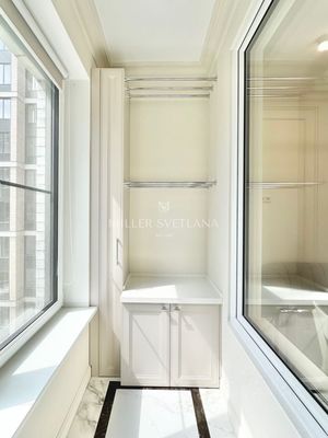 Продам трехкомнатную (3-комн.) квартиру, Винницкая ул, 8к4, Москва г